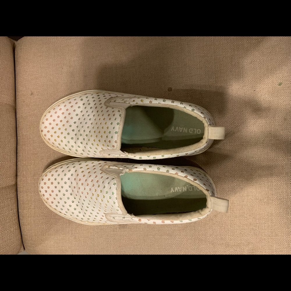 Girls shoes
